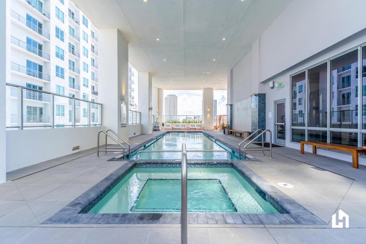 Downtown Miami Condos By Lua Host מראה חיצוני תמונה